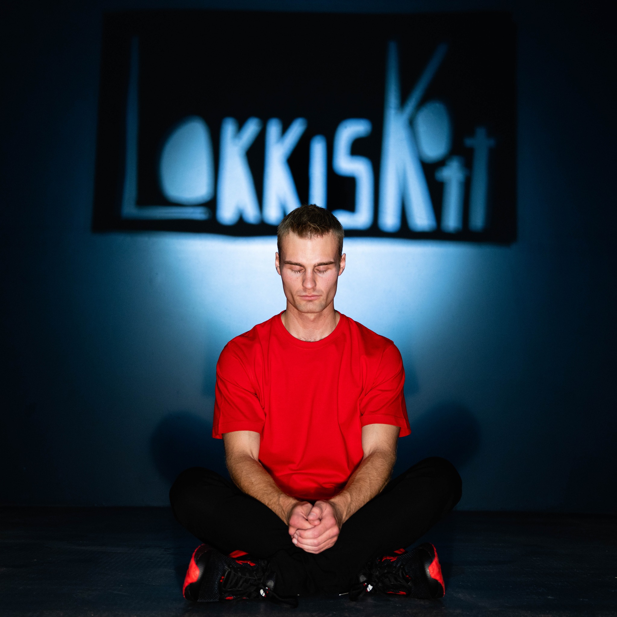 Revealing LokkisKott’s Emotional Anthem: “Deep Inside”