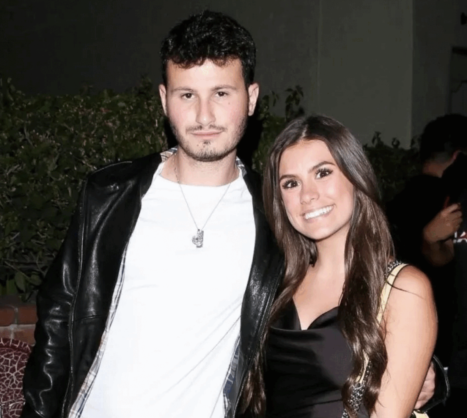 Josh Tepper and Madisyn Shipman’s Duet “Built Me”: A Harmonious Melody of Emotions