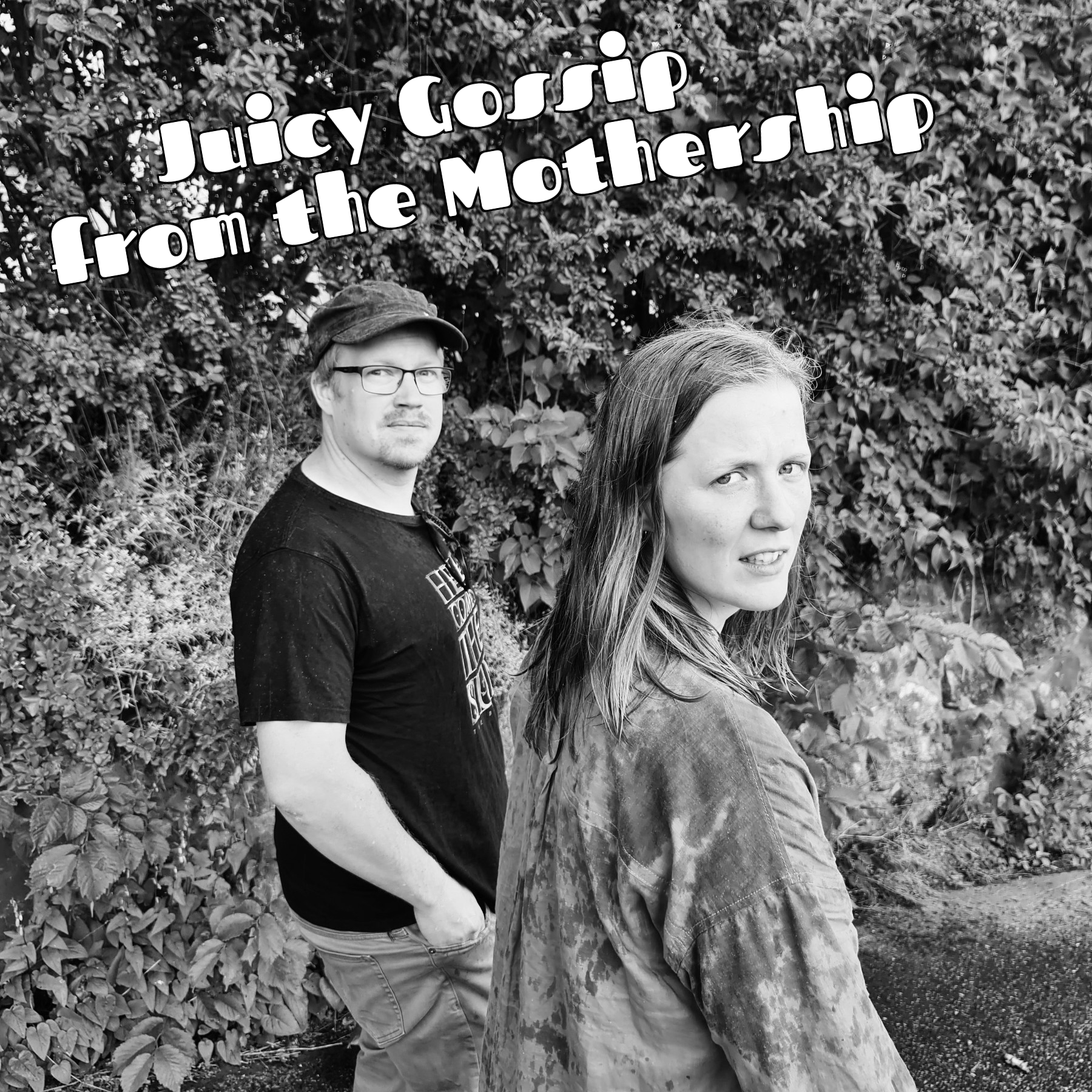 Todd & Karen’s “Juicy Gossip From The Mothership”: A Retro Musical Journey