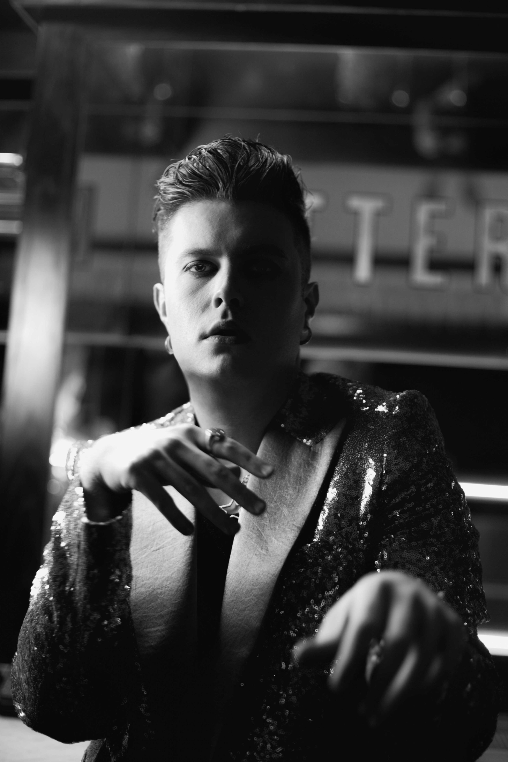 Shobsy’s “Hold Me Up” – A Soulful Anthem of Strength and Resilience