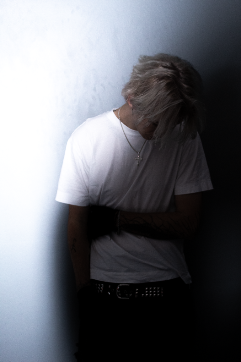 Cutting Through the Noise: DIV1NE’s “talk2u” and the Sound of Self-Reclamation